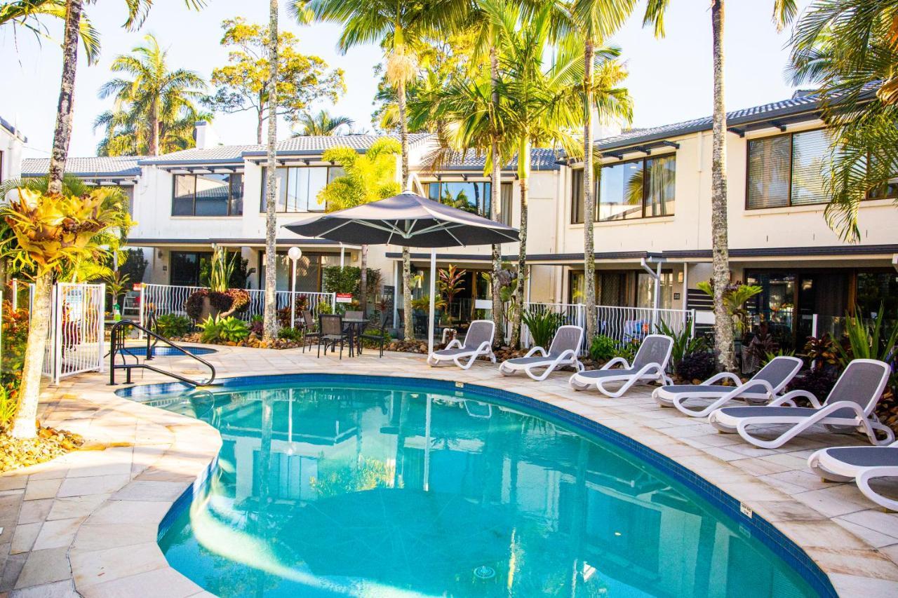 Apartment 2 Bedroom Renovated Townhouse, Walk To Noosa River *