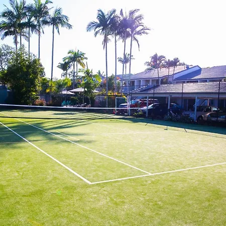 2 Bedroom Renovated Townhouse, Walk To Noosa River Noosaville Exterior photo